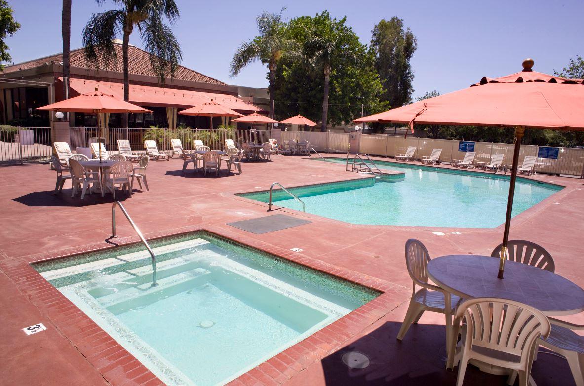 Hotel Airtel Plaza Los Angeles